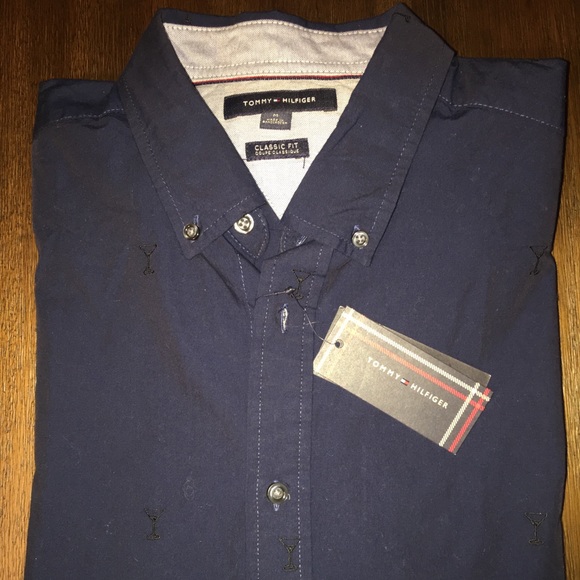 Men’s Tommy Hilfiger button down long sleeve - Picture 1 of 4